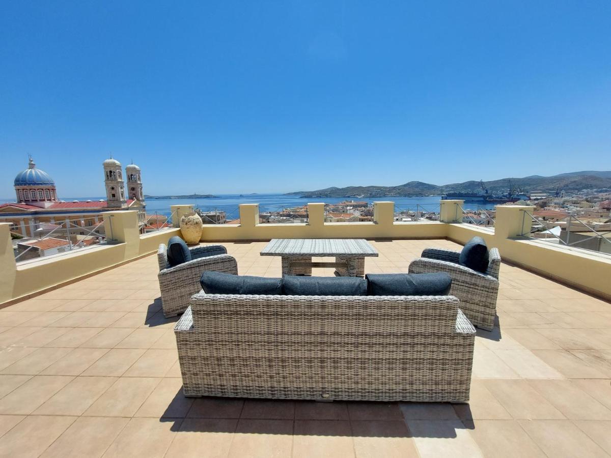 Hermes Penthouse Ermoupoli Exteriör bild