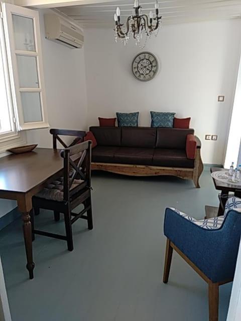 Hermes Penthouse Ermoupoli Exteriör bild