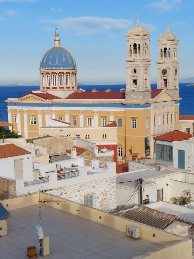 Hermes Penthouse Ermoupoli Exteriör bild
